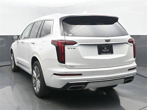 2022 Cadillac XT6 Premium Luxury AWD