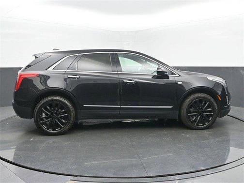 2017 Cadillac XT5 Platinum