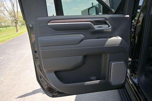 Onyx Black 2026 GMC Sierra 3500 Denali