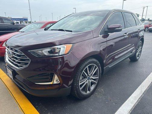 2020 Ford Edge Titanium