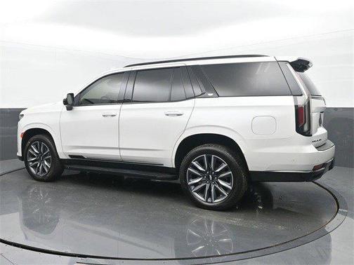 2022 Cadillac Escalade Sport