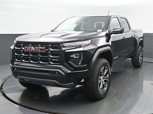 2025 GMC Canyon AT4