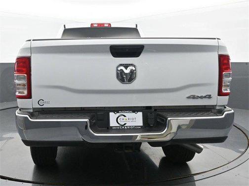 2023 RAM 2500 Tradesman Crew Cab 4x4 8' Box