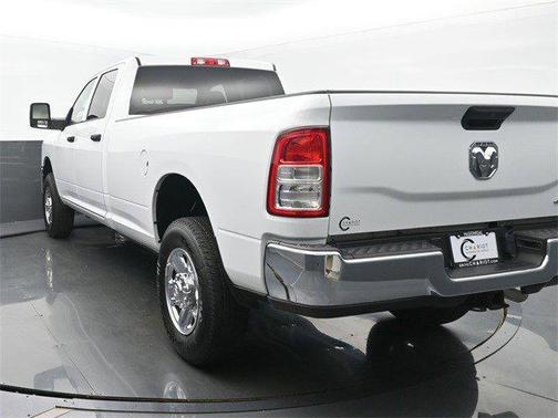 2023 RAM 2500 Tradesman Crew Cab 4x4 8' Box