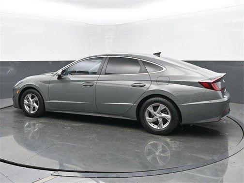 2021 Hyundai SONATA SE