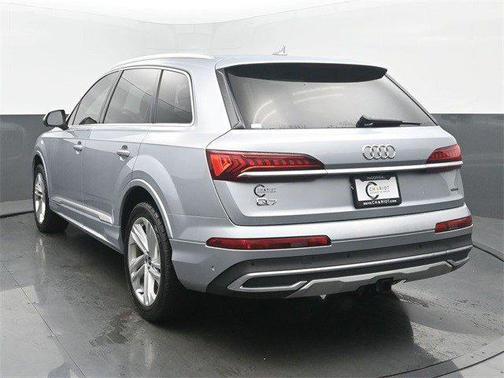2021 Audi Q7 55 Premium Plus