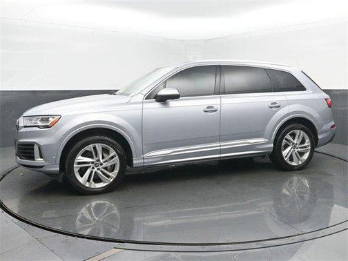 2021 Audi Q7 55 Premium Plus