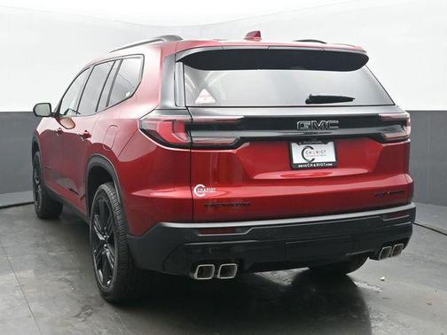 2026 GMC Acadia Elevation FWD