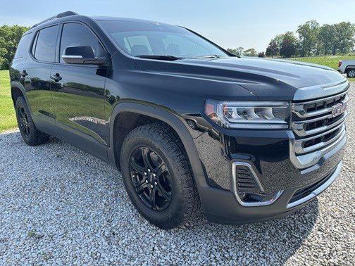 2023 GMC Acadia AWD AT4