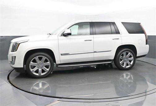 2017 Cadillac Escalade Luxury