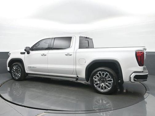 White Frost Tricoat 2023 GMC Sierra 1500 Denali Ultimate