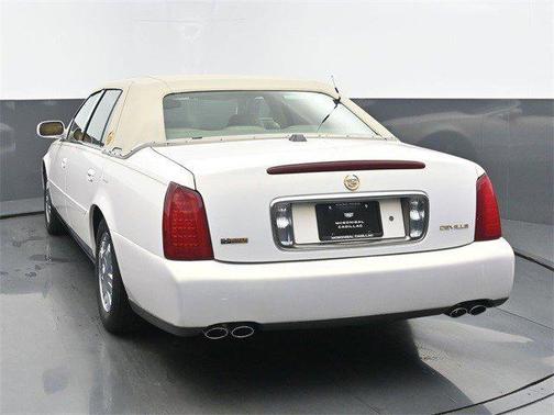 2004 Cadillac DeVille Base
