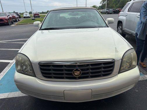 2004 Cadillac DeVille Base