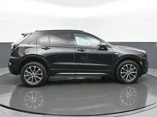 2025 Cadillac XT4 Sport