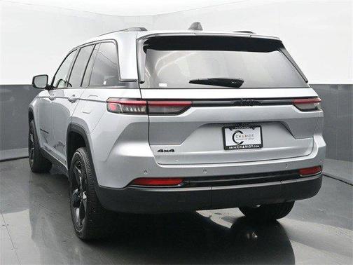 2024 Jeep Grand Cherokee Altitude
