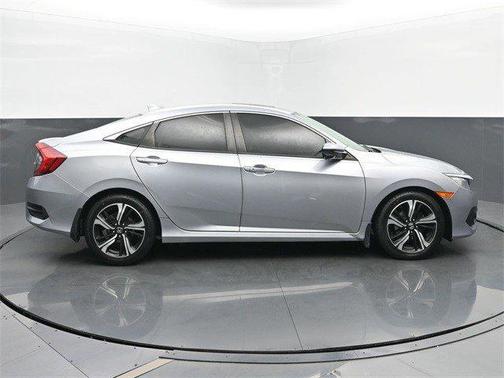 2016 Honda Civic Touring