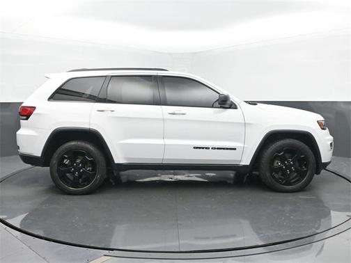 2020 Jeep Grand Cherokee Upland