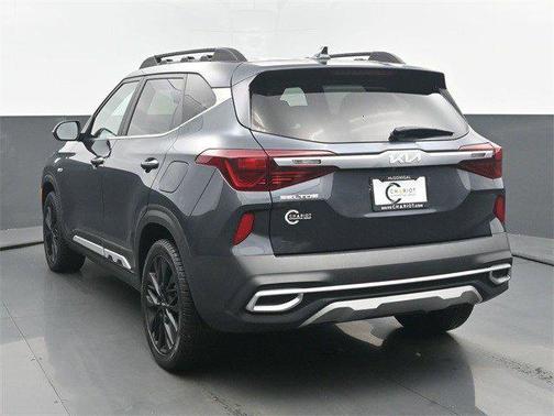 2022 Kia Seltos Nightfall Edition