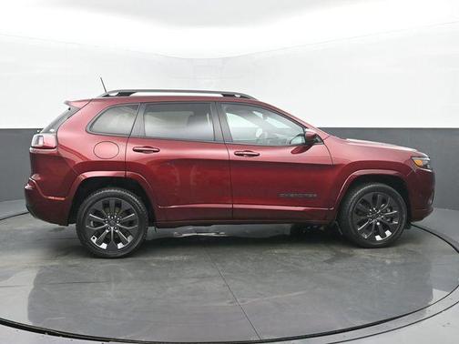 Velvet Red Pearlcoat 2019 Jeep Cherokee Limited