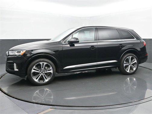 2021 Audi Q7 55 Premium Plus