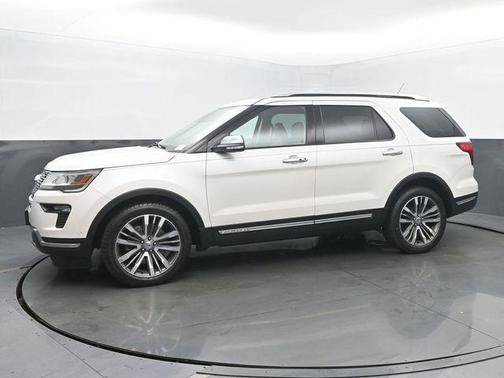 White Platinum Metallic Tri-Coat 2018 Ford Explorer Platinum
