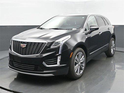 2025 Cadillac XT5 Sport