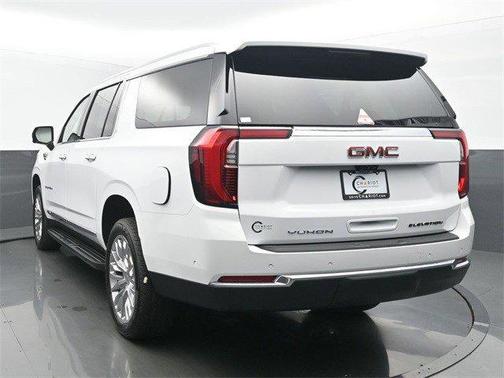 2025 GMC Yukon XL 4WD Elevation