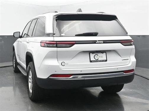 2024 Jeep Grand Cherokee Laredo