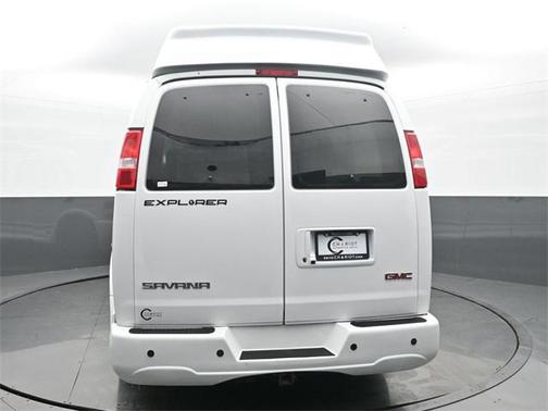 2022 GMC Savana 2500 Work Van