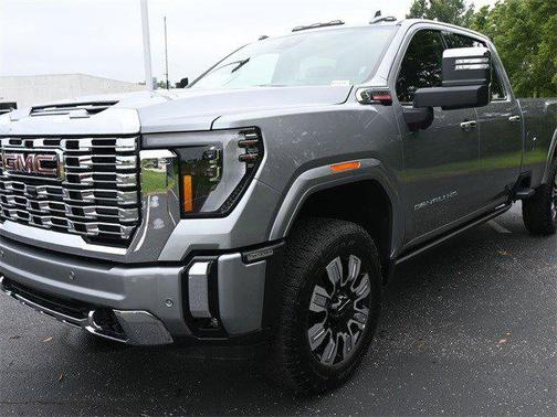 2025 GMC Sierra 3500 Denali