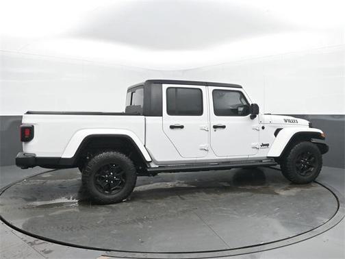 2023 Jeep Gladiator Willys 4x4