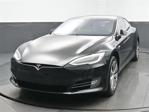 2020 Tesla Model S Long Range