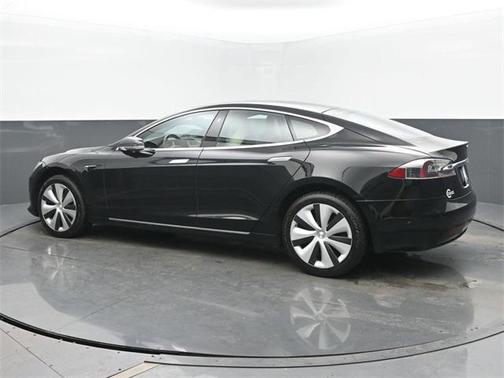 2020 Tesla Model S Long Range