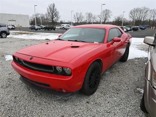 2009 Dodge Challenger SE