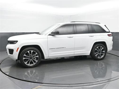2023 Jeep Grand Cherokee Overland