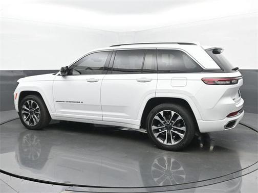2023 Jeep Grand Cherokee Overland