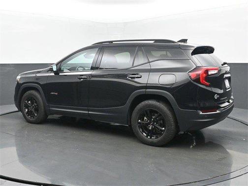 2022 GMC Terrain AWD AT4