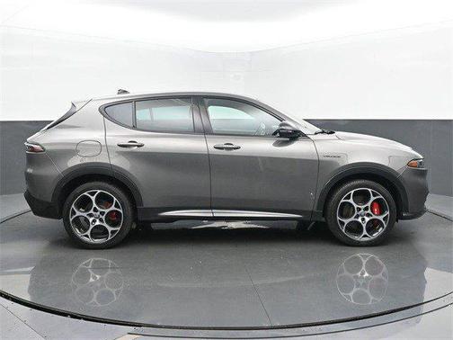 2024 Alfa Romeo Tonale Veloce EAWD