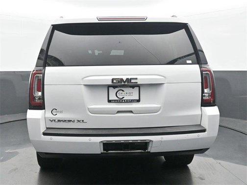 2017 GMC Yukon XL SLT