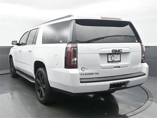 2017 GMC Yukon XL SLT
