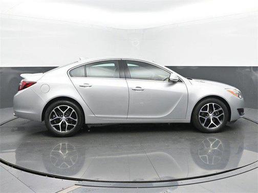 2017 Buick Regal Turbo Sport Touring