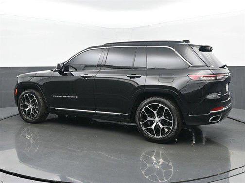 2024 Jeep Grand Cherokee Summit