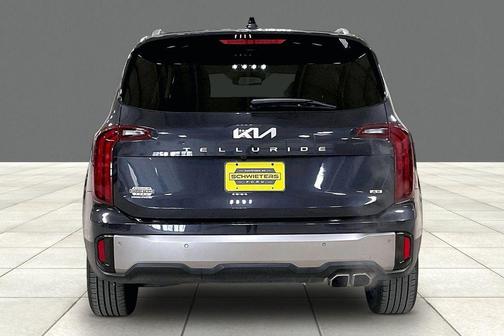 Metal 2025 Kia Telluride S