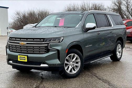 2023 Chevrolet Suburban Premier