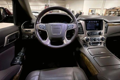 2017 GMC Yukon XL Denali