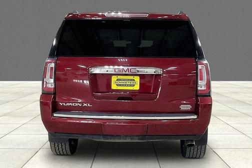 2017 GMC Yukon XL Denali