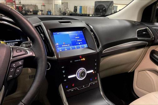 Black 2020 Ford Edge Titanium