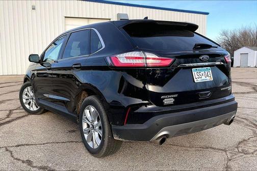 Black 2020 Ford Edge Titanium
