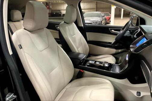 Black 2020 Ford Edge Titanium