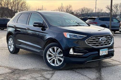 Black 2020 Ford Edge Titanium